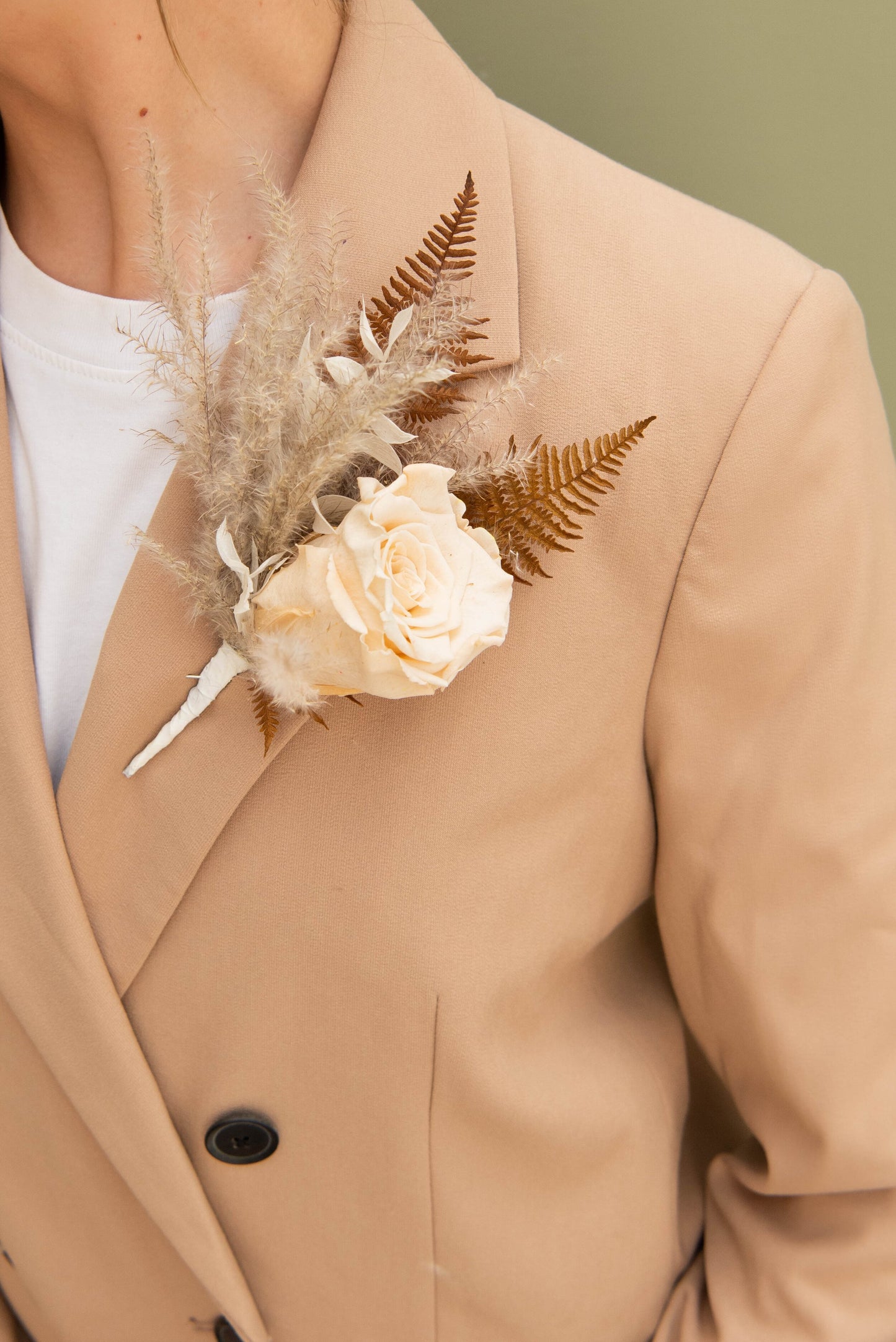 TRULY MADLY DEEPLY GROOMS BUTTONHOLE